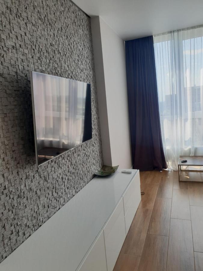 Nyvky Like Home - Fayna Town - Apt 398 Κίεβο Εξωτερικό φωτογραφία